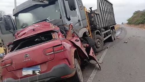 Colisão na BA-451 deixa um morto e um ferido nesta segunda-feira (21)
