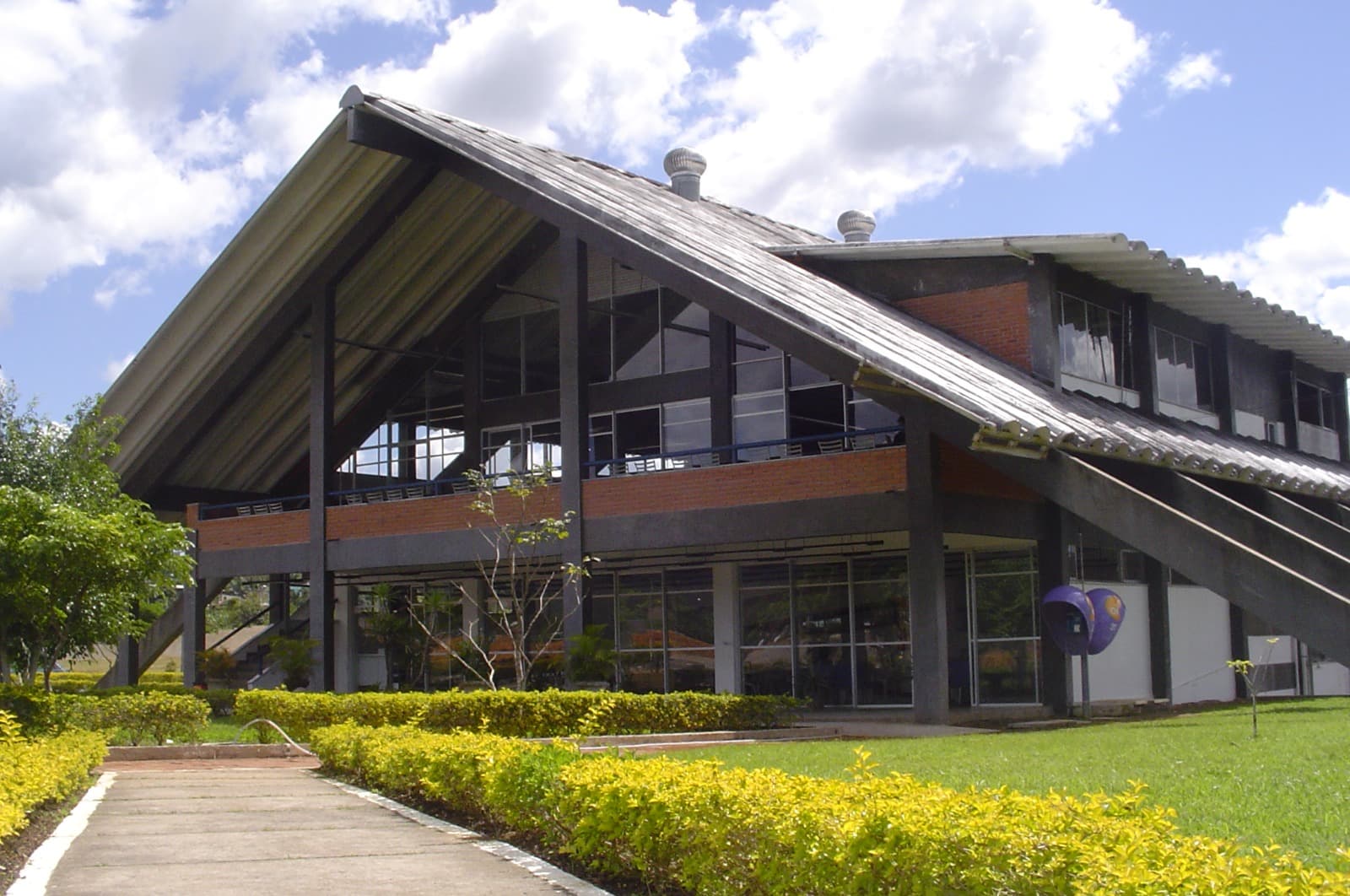 Uesc amplia o número de refeições com valor de um real