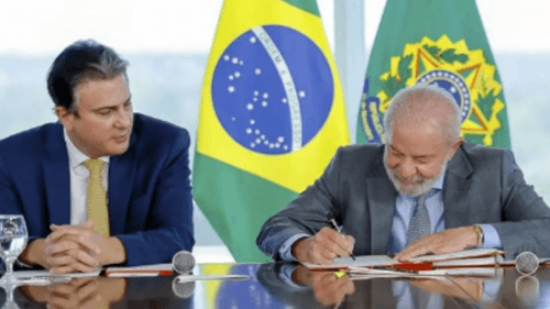 Governo federal deve reajustar piso do magistério em cerca de 6,25%