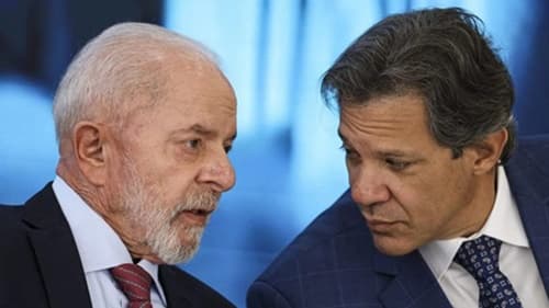 Lula assina projeto de lei da Isenção de IR para quem recebe até R$ 5 mil
