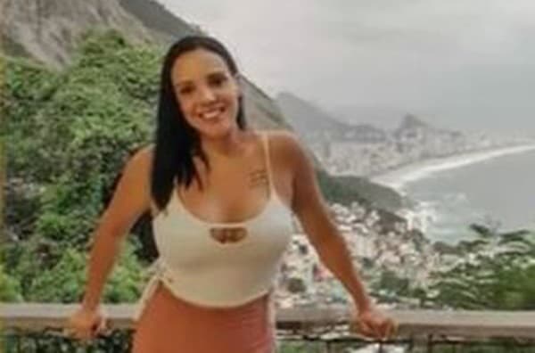 Mulher morre de hepatite após tomar ‘chá’ para emagrecimento