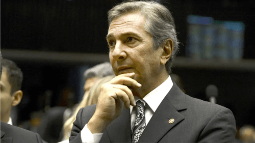 Prisão de Collor mantida: STF decide por 6 votos a 4 manter ex-presidente detido