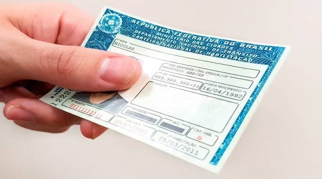 Autoescola pode deixar de ser obrigatória para tirar a CNH