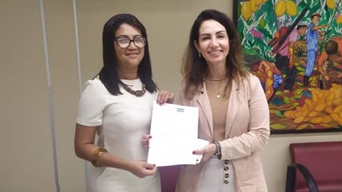 Secretária de Agricultura, Rozangela Silva, solicita 10.000 mudas de cacau junto à SEAGRI em Salvador