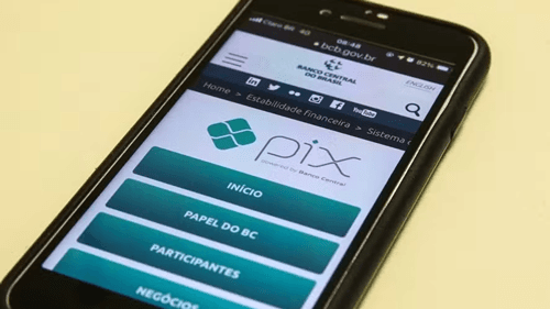 Pix retoma volume de transações após crise causada por Fake News