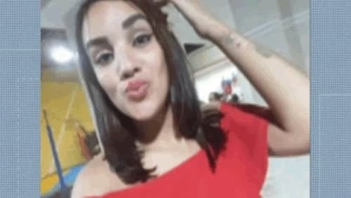 Mulher é presa por suspeita de matar amiga por ciúmes