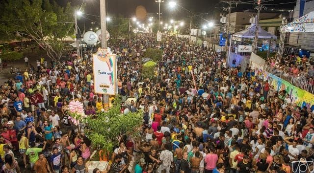 Decreto aumentará de 1,5 mil para 3 mil pessoas o limite de público em eventos na Bahia