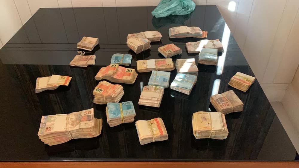 Rio de Janeiro: 9 PMs são presos por sequestrar traficantes para pedir resgate