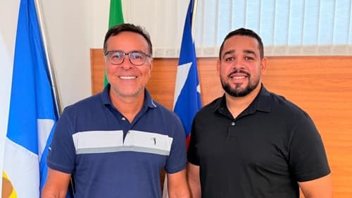 Ibirataia: Prefeito Sandro Futuca recebe vereador Murillo de Liberato para discutir pautas do município