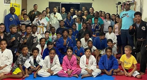 Ibirataia: Juca Muniz participa da entrega de faixas e mudança de grau dos alunos da academia Rad Jiu-jitsu