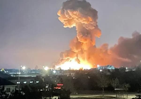 Exército russo inicia bombardeios na Ucrânia