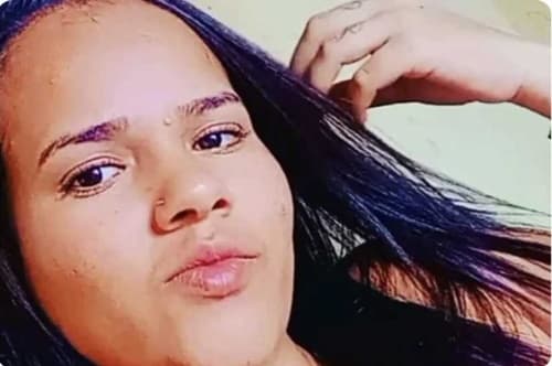 Mulher que estava em garupa de moto é morta a tiros na Bahia