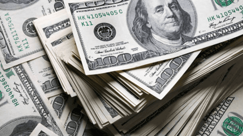 Dólar dispara e Bolsa despenca com nova escalada da guerra comercial entre EUA e China