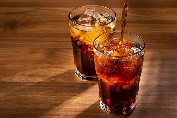 Aumento de diabetes no Brasil pode estar relacionado a refrigerantes, aponta estudo