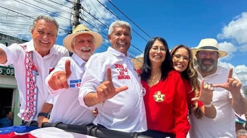 Prefeita rompe com ACM Neto e reúne multidão em apoio a Jerônimo Rodrigues na Bahia