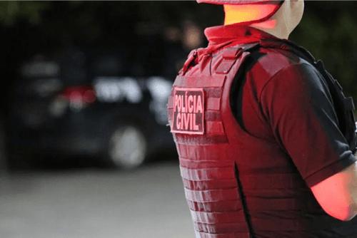 Homem fica ferido após ser atacado pelo filho com golpes de facão na Bahia