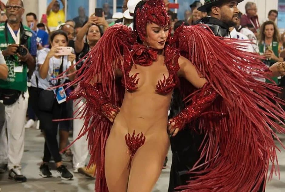 Grande Rio é a campeã do carnaval 2022 do Rio