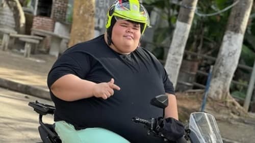 Influenciador Gordão da XJ sofre acidente de moto e internautas debocham após imagens