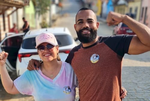 Ibirataia: Prof. Camilla Thamara declara Apoio a Lucas da Keila