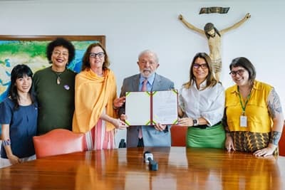 Presidente Lula sanciona lei de auxílio-aluguel para vítimas de violência doméstica