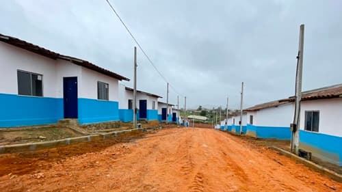 Ibirataia: Prefeitura avança na entrega de 61 casas populares
