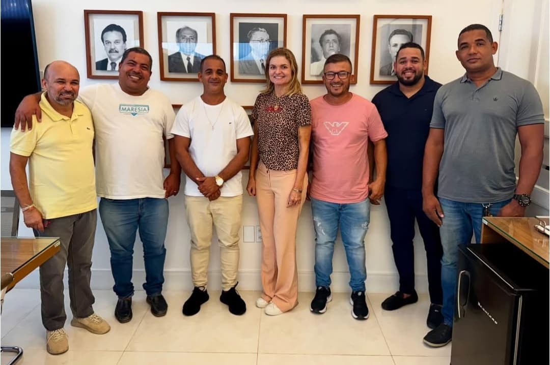 Ibirataia: Prefeita Ana Cléia reúne Vereadores Eleitos de sua base para alinhar próximos passos em busca de uma Ibirataia Melhor