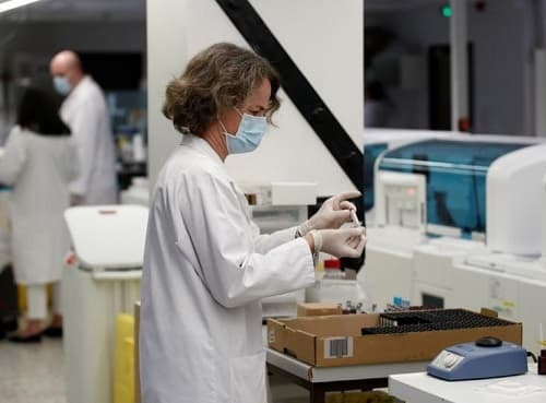 Covid: Remédio teve 100% de eficácia em teste com pacientes em estado grave, diz empresa israelense