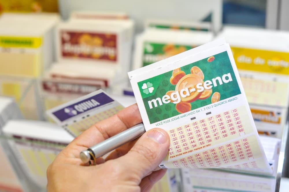 Bolão vencedor da Mega-Sena provoca brigas e choro em empresa