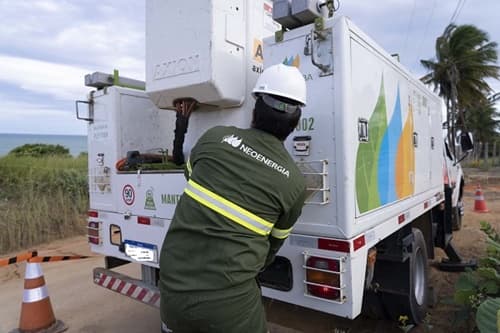 Ipiaú e cidades da região sofrem apagão elétrico