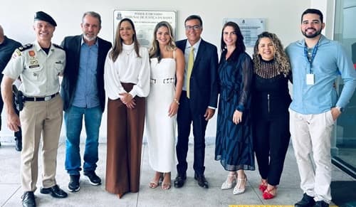 Ibirataia: Prefeito Sandro Futuca prestigia reinauguração do Fórum e inauguração do CEJUSC