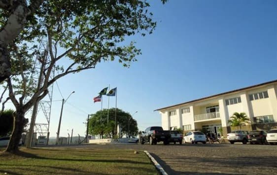Prefeitura de Ibirataia anuncia vacinação para pessoas com 62 anos ou mais contra o Covid-19