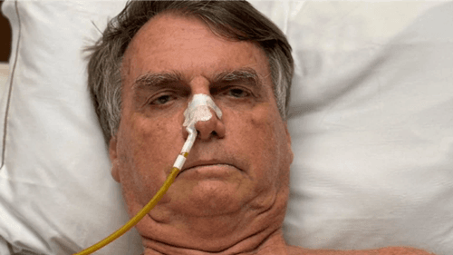 Bolsonaro é internado em Brasília para exames após mal-estar com vômitos e soluços