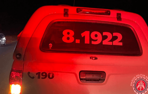 Jovem é morto a tiros e pai é baleado após casa ser invadida por criminosos no Entroncamento de Jaguaquara