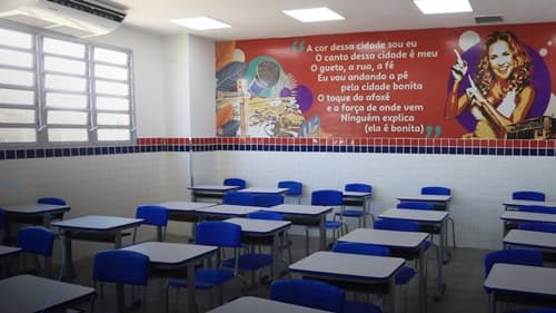 Deputada Olívia Santana propõe lei sobre temperatura em salas de aula na Bahia