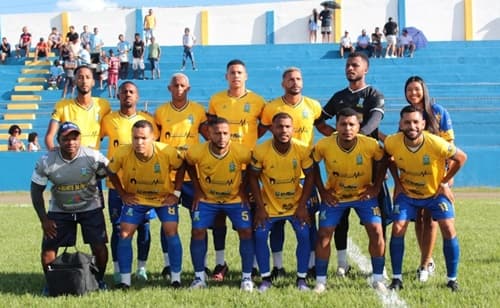 Seleção de Ibirataia vence nos pênaltis e avança às semifinais da Copa Intervale