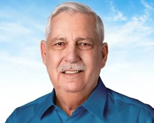 Ex-governador da Bahia e prefeito de Guanambi, Nilo Coelho aos 80 anos renuncia cargo