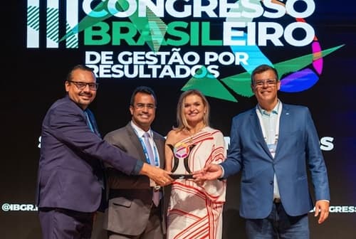 Ibirataia: Ana Cléia encerra ciclo histórico de gestão com Prêmio Nacional de Excelência