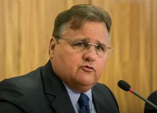 Geddel elogia operação contra traficante e critica ex-deputado por suspeitas de fuga de presos na Bahia