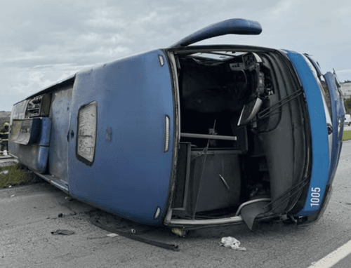 Ubatenses viajavam em ônibus que sofreu grave acidente em Minas Gerais