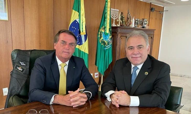 Ministro da Saúde estuda rebaixar para endemia a atual situação da covid-19 no Brasil
