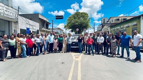 Ibirataia: Ibirataia recebe nova viatura para a Polícia Civil