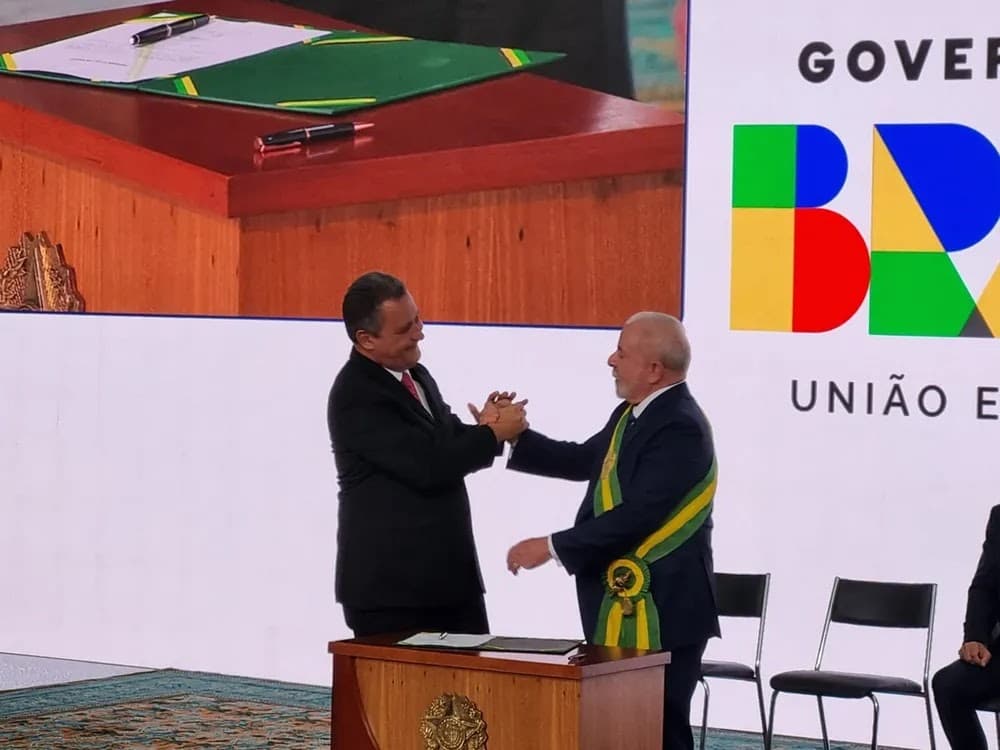 Lula dá posse a Rui Costa e Margareth Menezes em Brasília