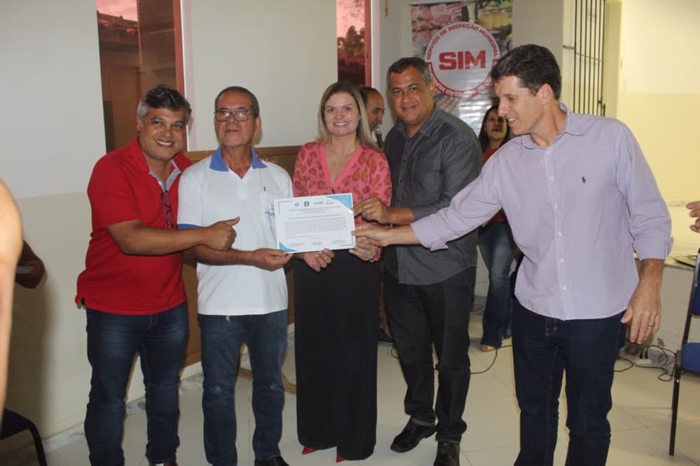 Ibirataia tem primeira empresa a receber selo do SIM
