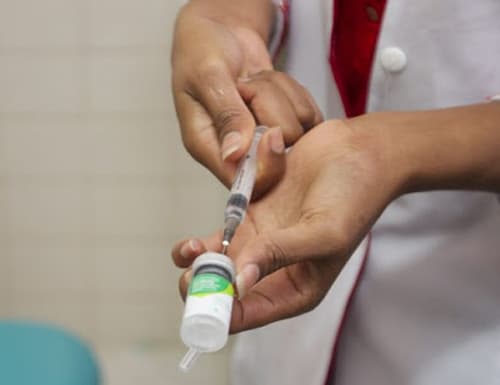 Secretário de Saúde da Bahia anuncia chegada de 5,5 milhões de vacinas nesta semana