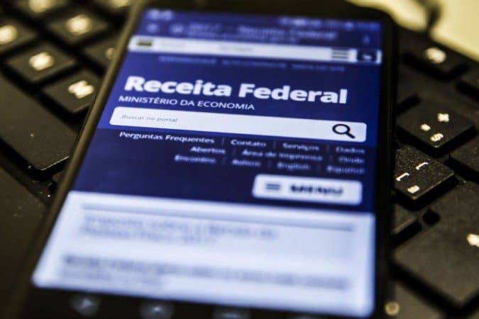 Receita libera consulta a segundo lote de restituição do IR