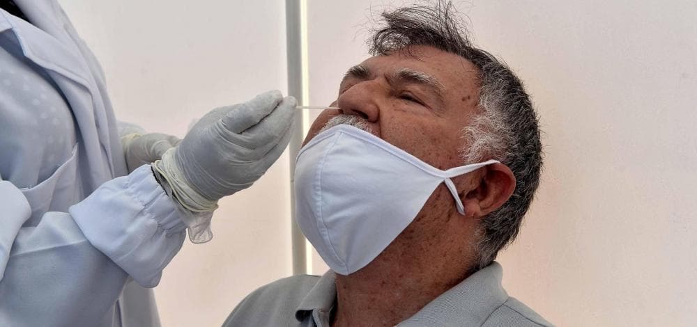 Bahia registra cinco mortes por Covid e 686 novos casos da doença em 24h