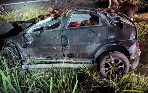 Acidente na BR-101 em Teixeira: Motorista e passageiros socorridos ao hospital