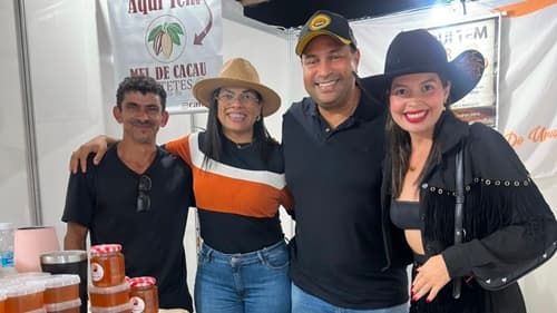 Ibirataia marca presença na EXPOJEQUIÉ e fortalece a agricultura familiar com comercialização e valorização de produtores