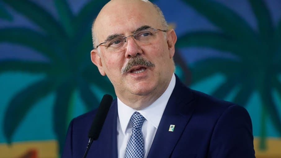 Ministro da Educação Milton Ribeiro fala sobre o reajuste do Piso Salarial Profissional Nacional para os Profissionais do Magistério Público; assista o vídeo