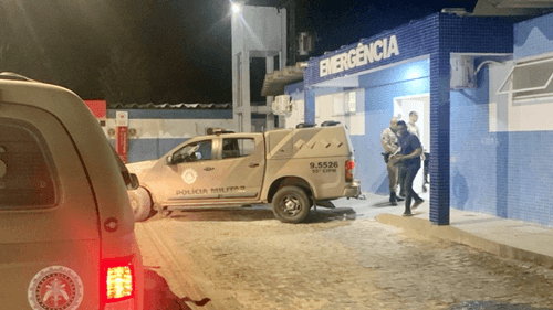 Homem é baleado em confronto com a PM e socorrido ao hospital